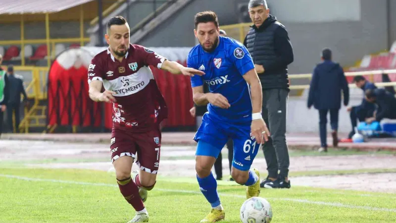 Spor Toto 1. Lig: Boluspor: 2 - Bandırmaspor: 2