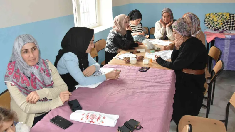 Bitlis’te “Köy Yaşam Merkezleri” açılmaya devam ediyor