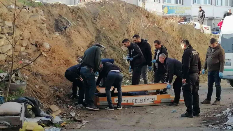 Konya’da 1 kişi yol kenarında ölü olarak bulundu