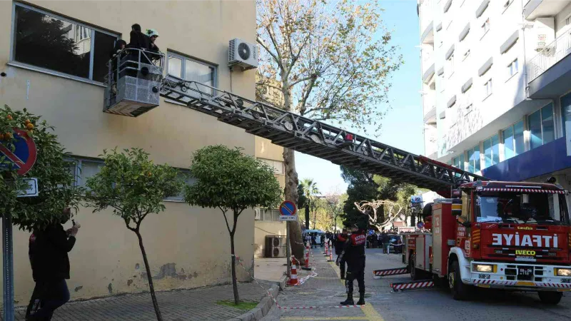 Efeler Belediyesi’nden deprem tatbikatı