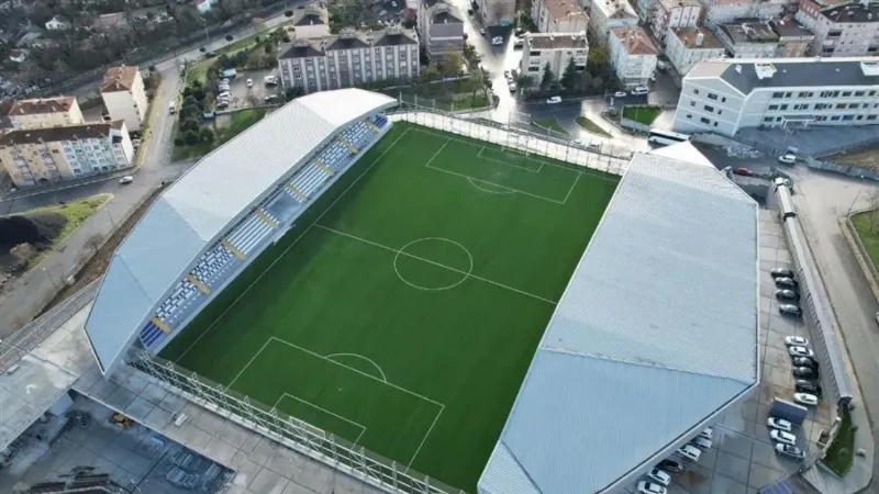 Başkan Usta, Gaziosmanpaşa Şehir Stadyumu’nu inceledi