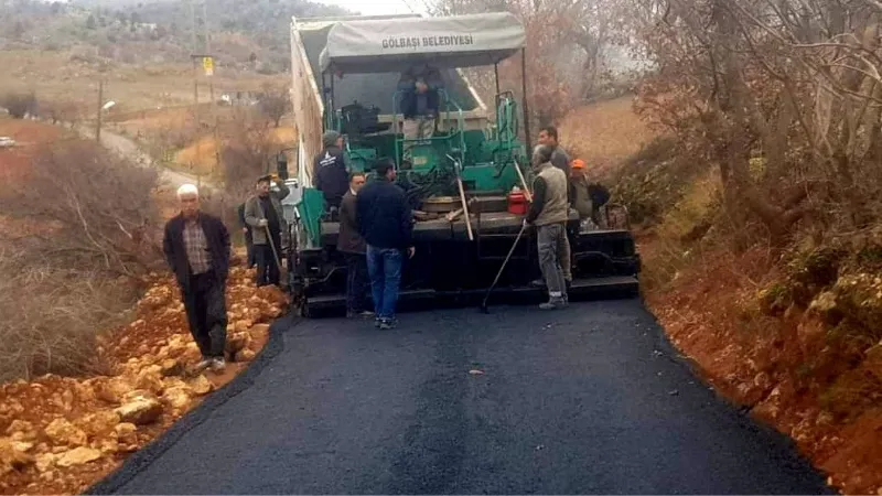 Gölbaşı Belediyesi asfalt çalışmasını sürdürüyor