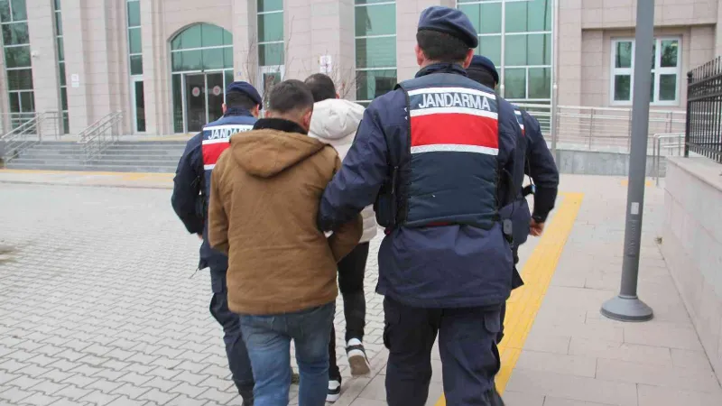 Konya'da jandarmadan uyuşturucu operasyonu