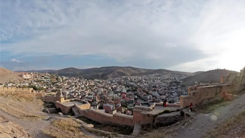 Bayburt’ta Kasım genel ticaret sistemine göre ihracat 16 bin dolar, ithalat  4 bin dolar olarak gerçekleşti