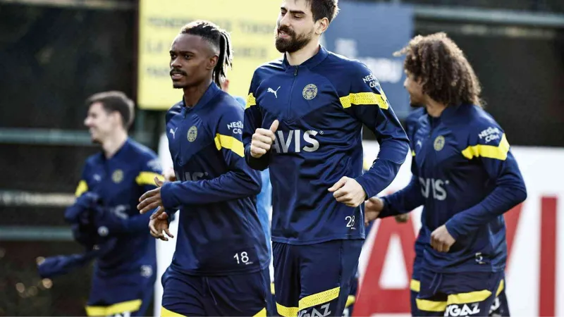 Fenerbahçe, Antalyaspor maçı hazırlıklarını sürdürdü