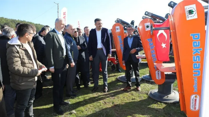 Simav’ın Kiçir köyüne 2 milyon 320 bin TL’lik makine parkı