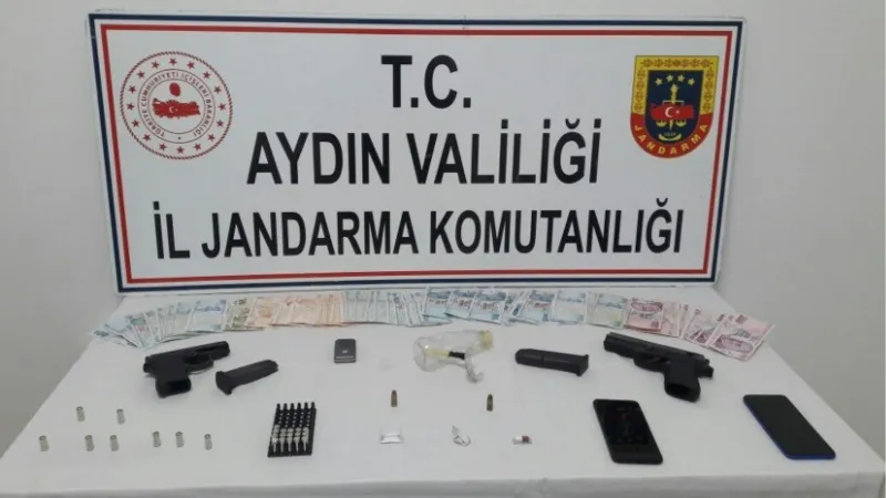 Aydın’da 12 yıl 9 ay kesinleşmiş hapis cezası bulunan uyuşturucu satıcısı yakalandı