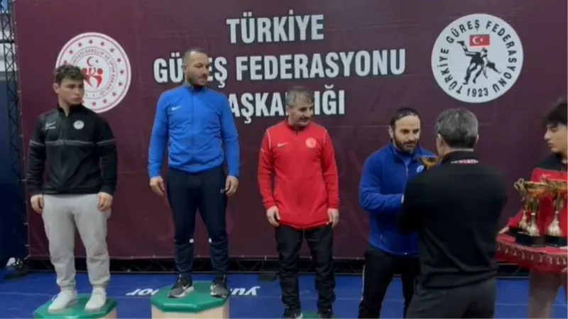 Rıza Doğan Güreş Turnuvası, Kızılcahamam’da düzenlendi