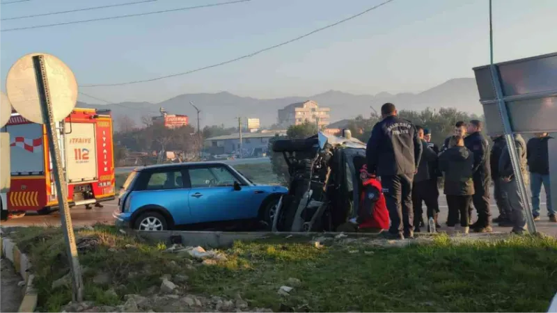 Balıkesir’de trafik kazası: 3 yaralı