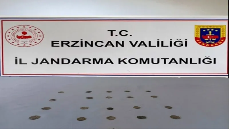 Erzincan’da 21 adet gümüş sikke ele geçirildi