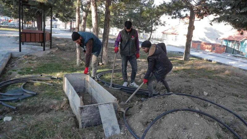 İsmail Hakkı Uzunçarşılı Parkı’nda çevre düzenlemesi ve peyzaj çalışmaları