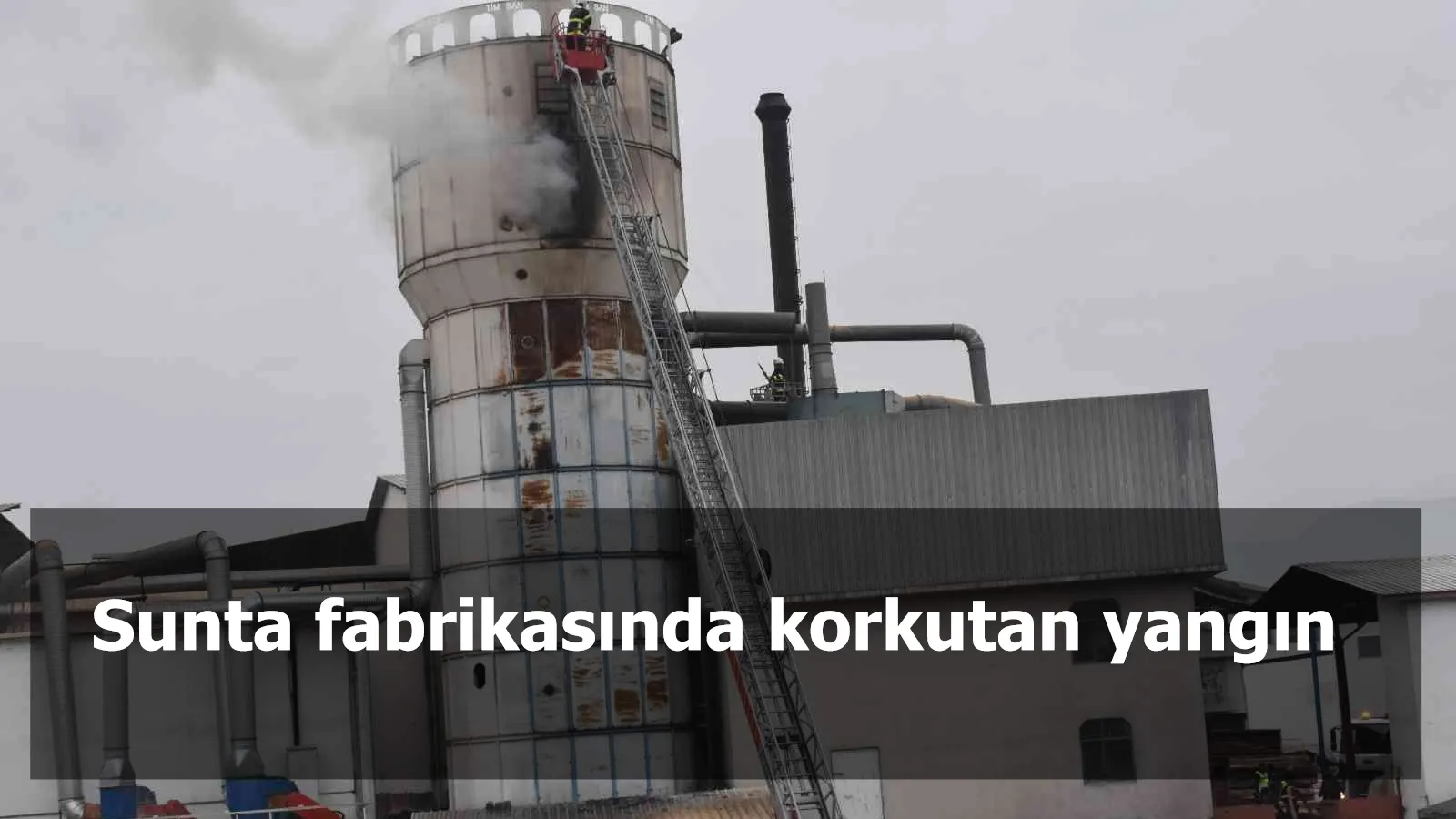 Sunta fabrikasında korkutan yangın