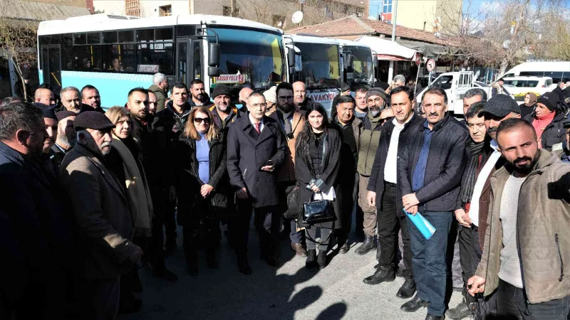 Erzincan’da belediyenin beldelerdeki taşımacılığına hat sahiplerinden tepki