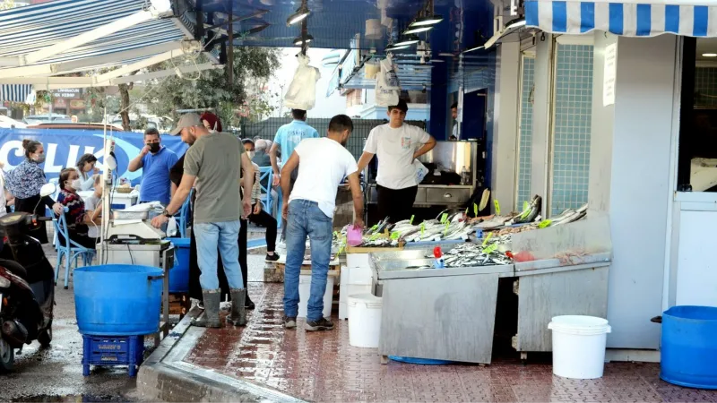 Mudanya sahili doldu taştı