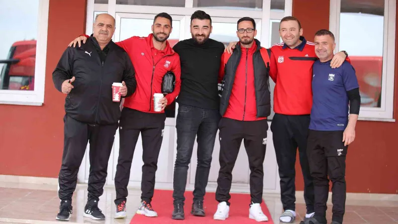 Sivasspor kafilesi Kayseri’ye gitti