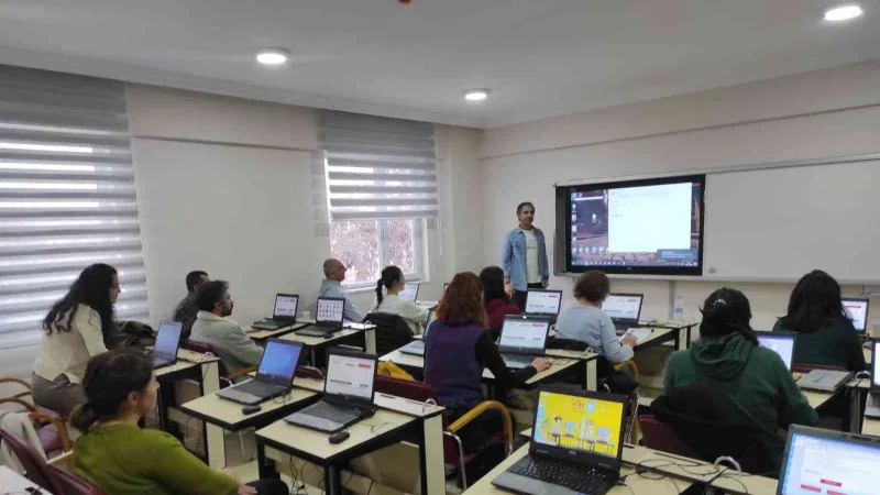 Tunceli’nin seminer ve kurs başarısı