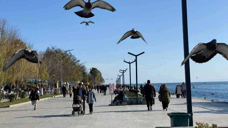 Sinop’ta kış ortasında yaz havası