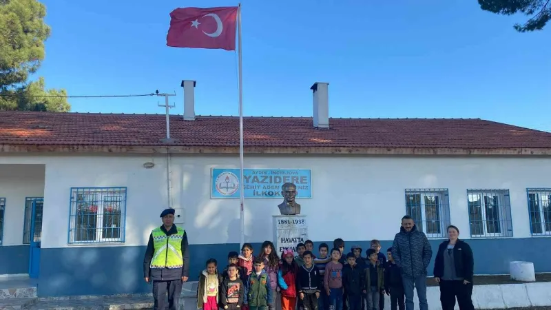 Aydın’da öğrencilere okul servisi eğitimi