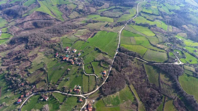 Beklenen yağış gelmemesi çiftçiyi endişelendiriyor