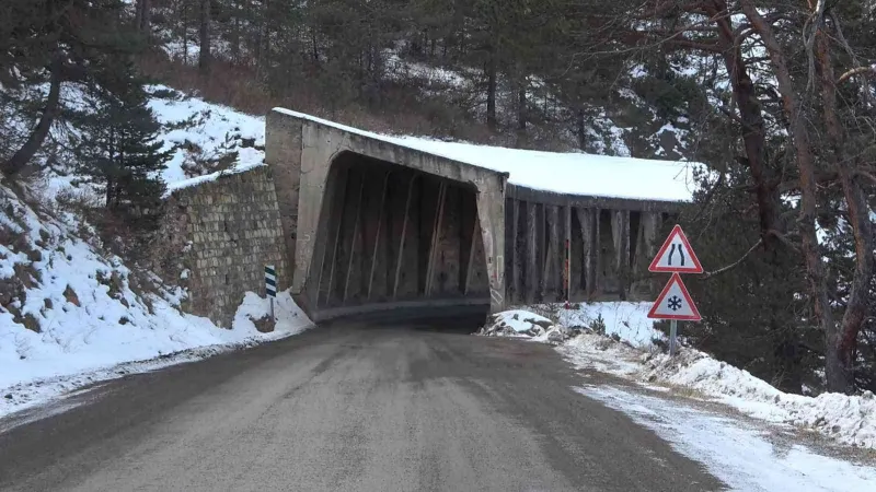 Yıkılma tehlikesi altındaki Zigana Tüneli, aslına uygun olarak tekrar inşa edilecek