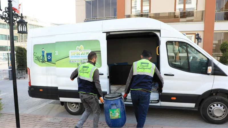 Karatay’da “Atık Yağ Kumbarası” ile 4 milyon metreküp suyun kirlenmesinin önüne geçildi