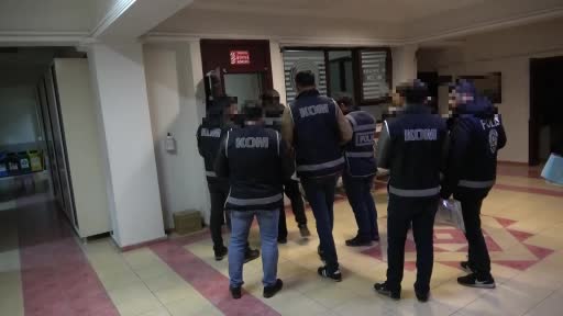 Erzincan polisinden zehir tacirlerine şafak vakti ‘Kökünü Kurutma’ operasyonu