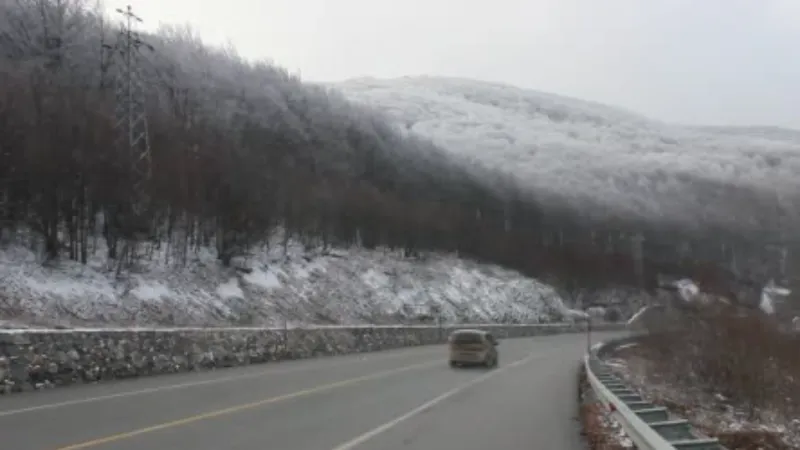 Kırklareli’nin yüksek kesimlerinde kar etkisi sürüyor