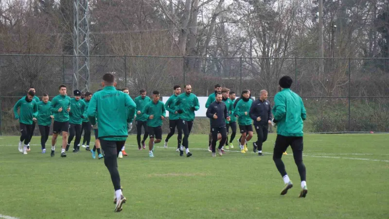 Sakaryaspor, Ankara Keçiörengücü mesaisinde