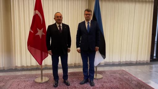 Bakan Çavuşoğlu, Estonyalı mevkidaşı Reinsalu ile görüştü