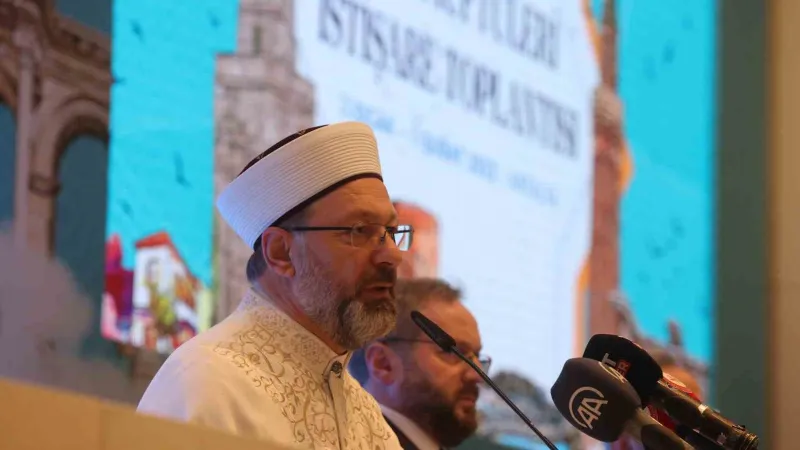 Diyanet İşleri Başkanı Erbaş: “Hastalıklı zihniyetlerle mücadeleye en güçlü şekilde devam edilecek”