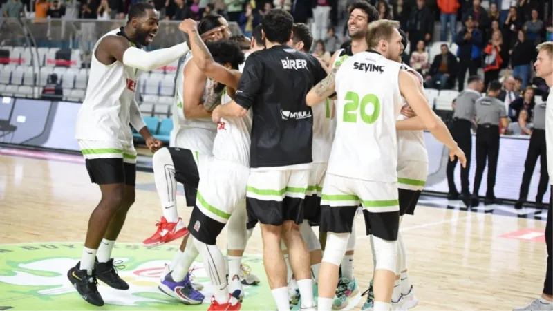 Türkiye Basketbol Süper Ligi: Manisa Büyükşehir Belediyespor: 82 - 76 Tofaş