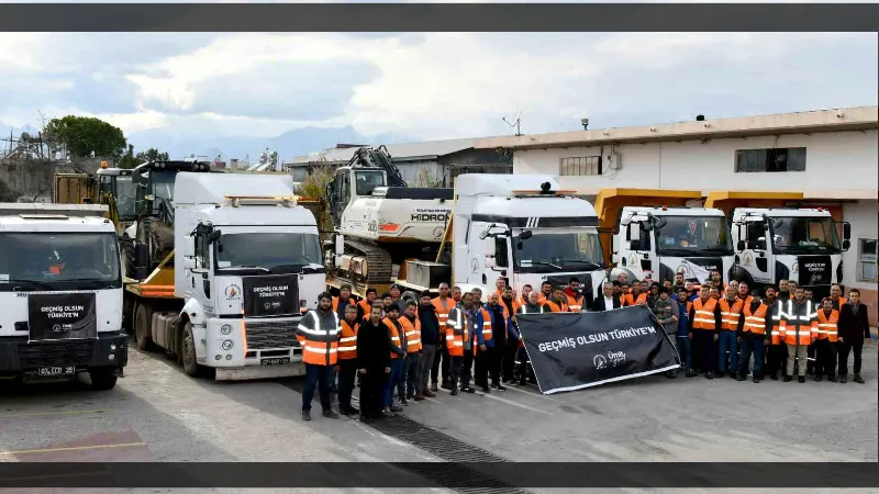 Muratpaşa Belediyesi’nden deprem bölgesine yardım seferberliği