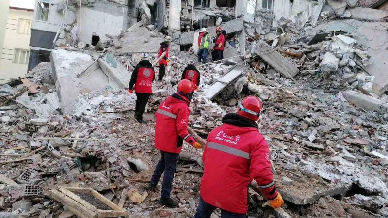 Arama kurtarma çalışmalarına EFAK’tan önemli destek