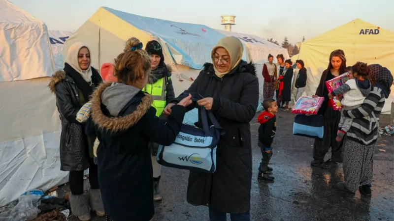 Van, Malatya’nın yaralarını sarmak için çalışıyor