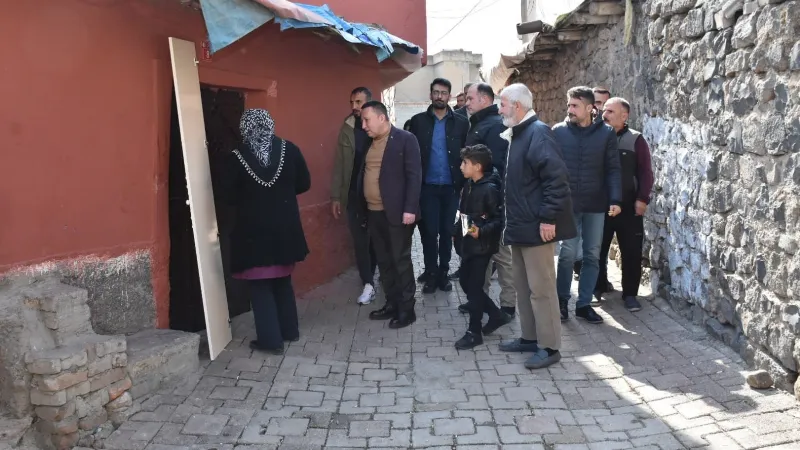 Başkan Beyoğlu depremzedelerle bir araya geldi