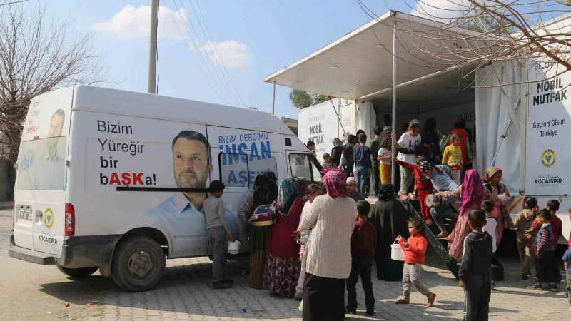 Mobil mutfak tırı depremzedelerin hizmetinde