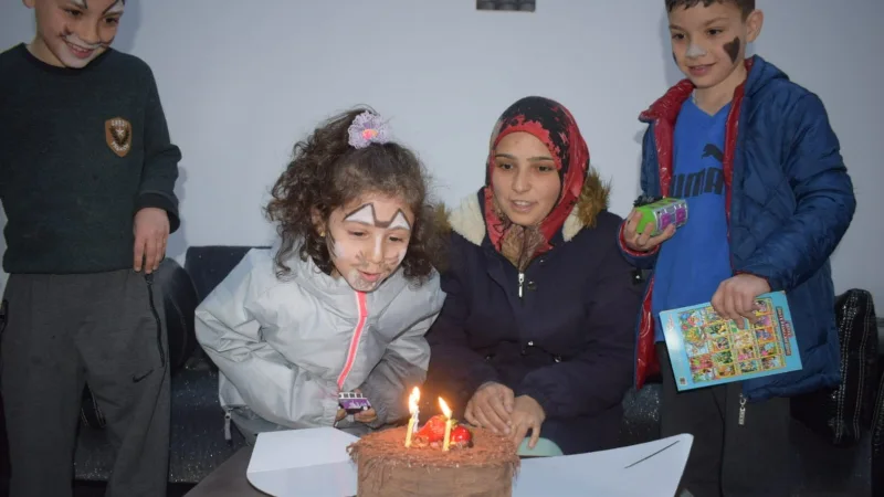 Çiğiltepe Yurdu’nda minik Hatice’nin doğum günü heyecanı