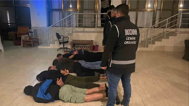 İzmir polisinden suç örgütü yapılanmasına ’Alabora’ Operasyonu