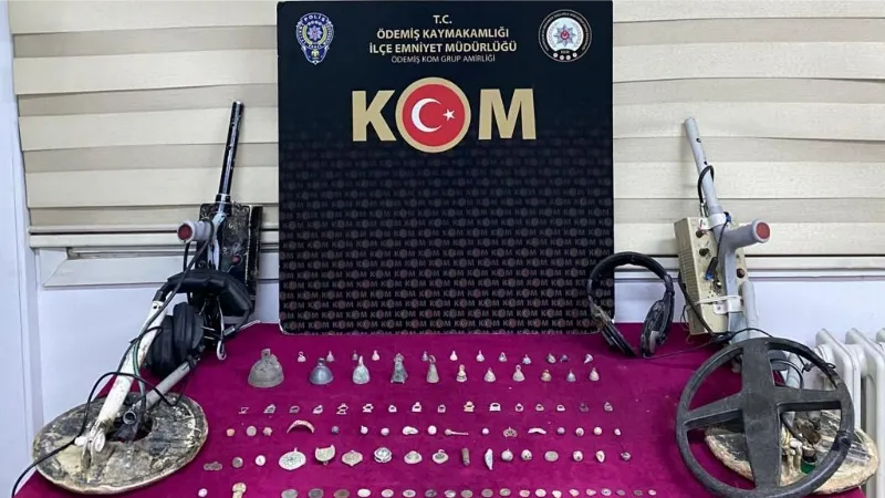 İzmir polisi tarihi eser kaçakçısını takiple yakaladı