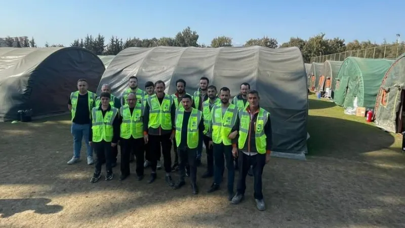 Yeni ekip deprem bölgesinde nöbeti devraldı