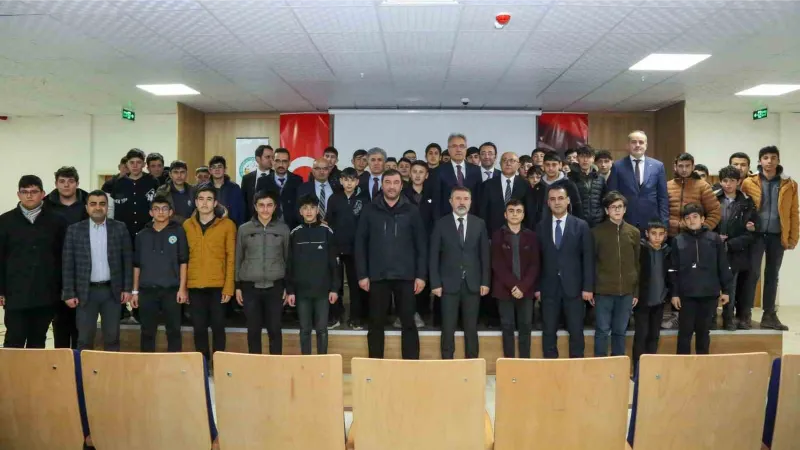 STSO Başkanı Özdemir: “Meslek liselerini ve mesleki eğitimleri, bir sanayici olarak çok önemsiyorum”