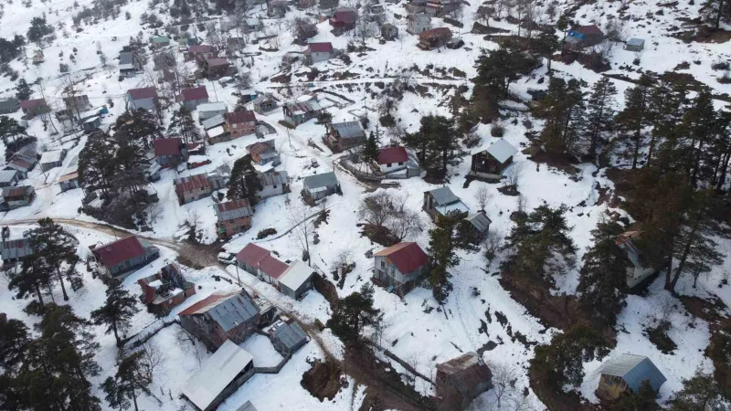 Bolu’nun yüksek kesimlerinde karlar erimeye başladı