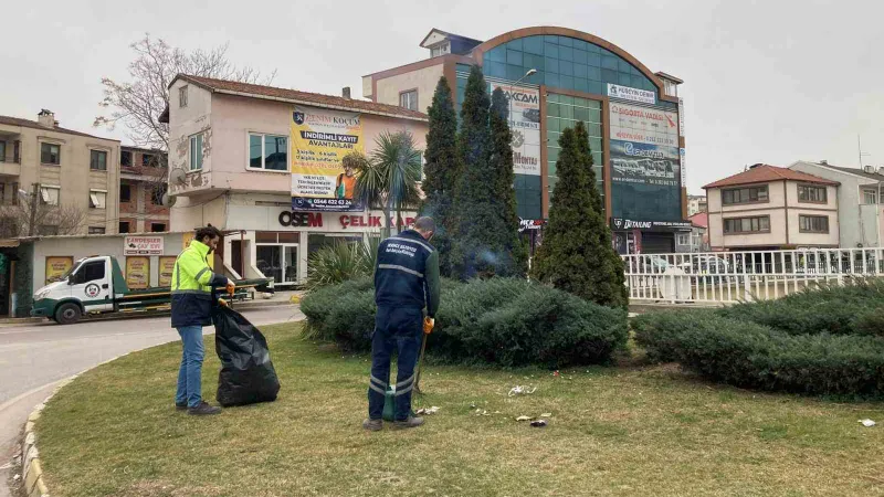 Derince’nin yeşil alanları bahara hazırlanıyor