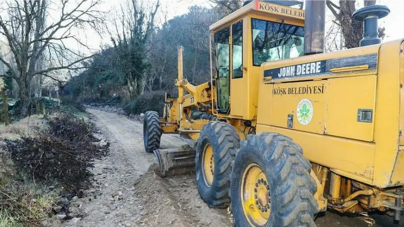 Köşk Belediyesi, yol düzenleme çalışmalarına devam ediyor