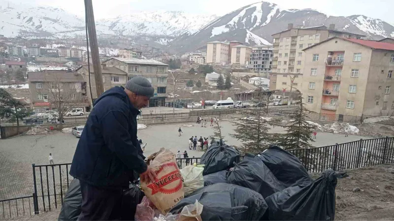 Hakkari Belediyesinden bahar temizliği