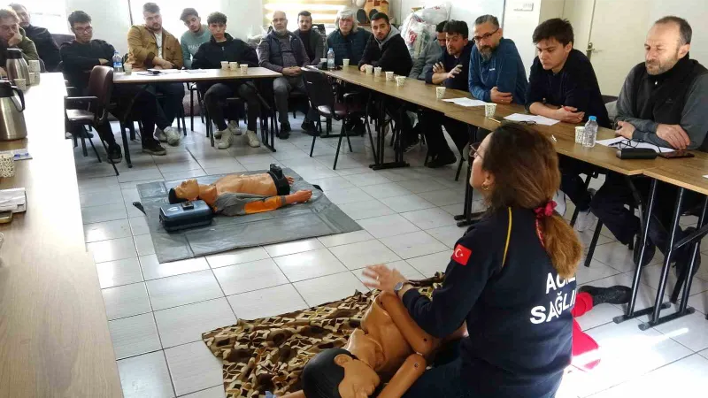 Kütahya İHH’dan 20 gönüllüye daha ’Arama-kurtarma ve ilk yardım’ eğitimi