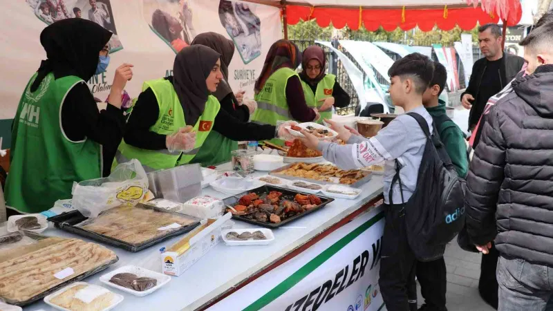 Siirt’te 21 STK depremzedeler için etkinlik düzenledi