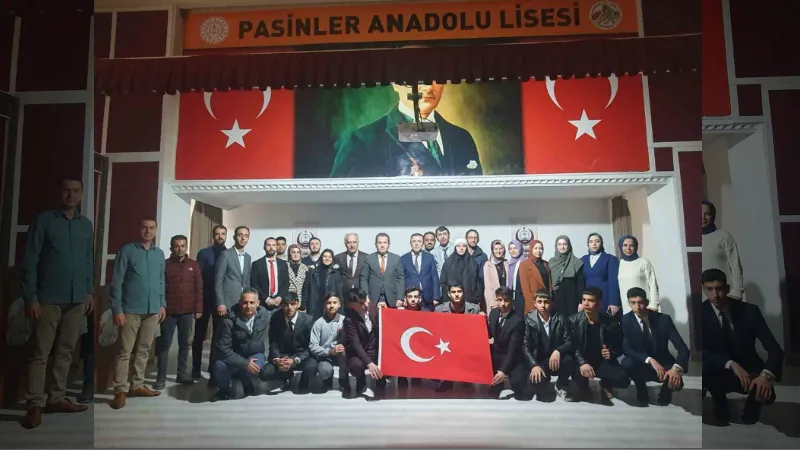 Pasinler’de İstiklal Marşı’nın kabulünün 102. yılı kutlandı