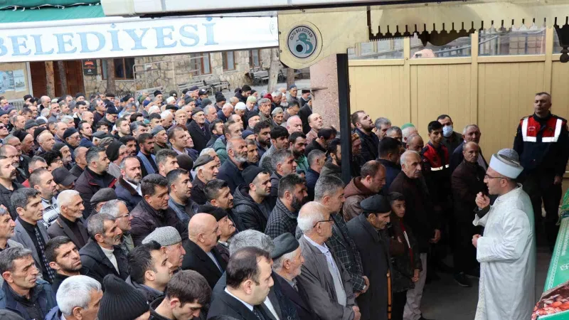 Bahçecik mahalle muhtarı Önal son yolculuğuna uğurlandı