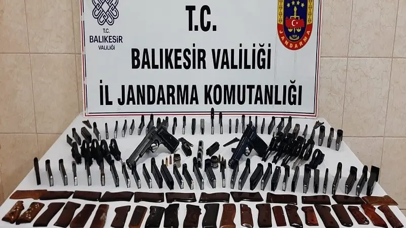 Balıkesir’de silah, mühimmat imal ve ticaretine operasyon